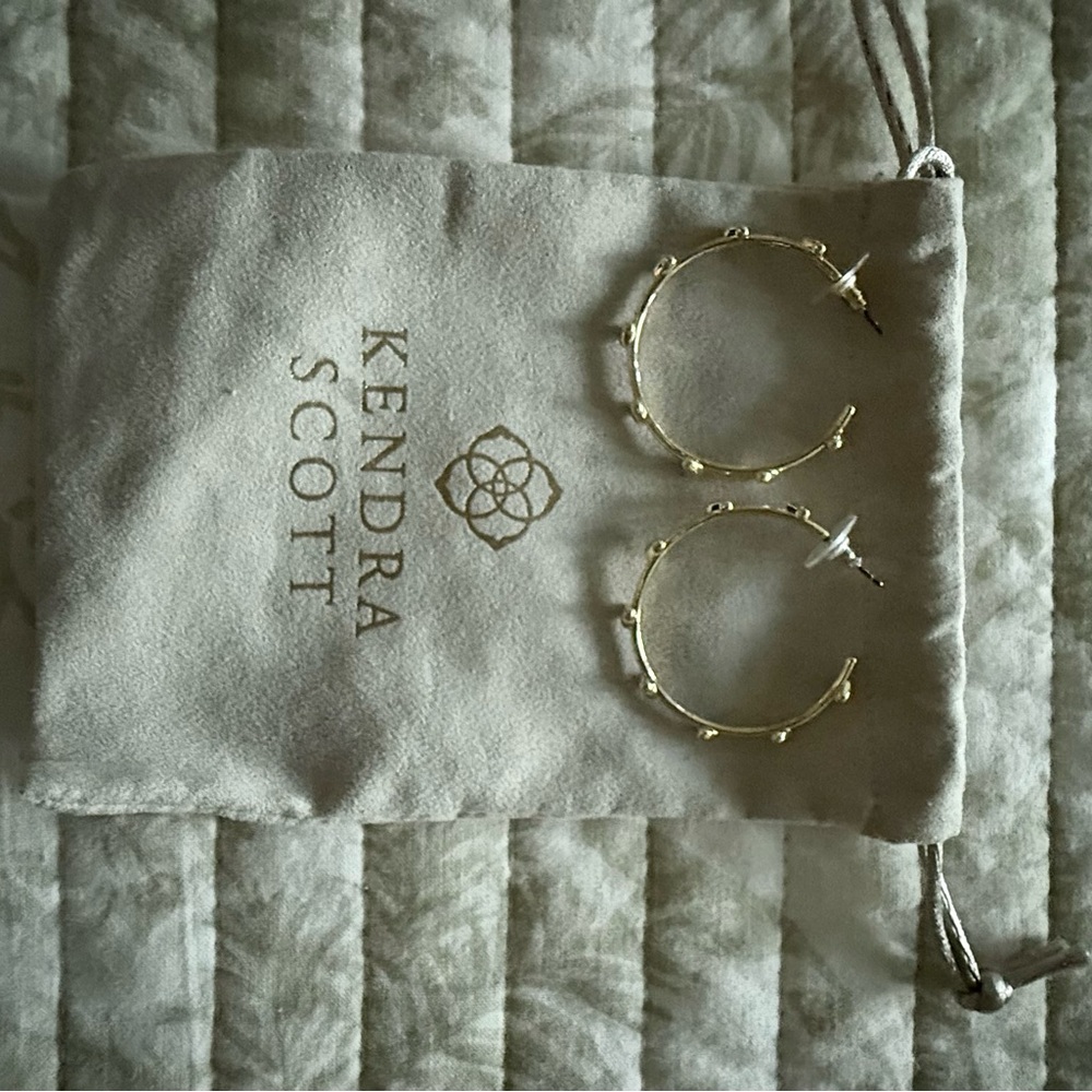 Kendra Scott Gold Geometric Hoop Earrings